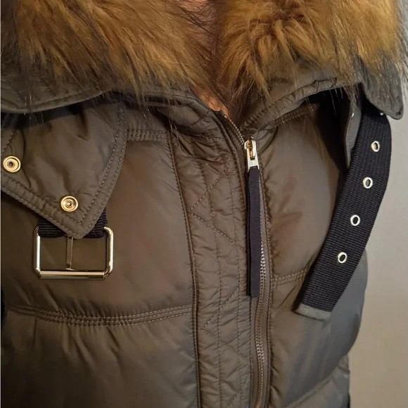 Zara Long Olive Puffer Vest with Hood - Picture 2 of 4